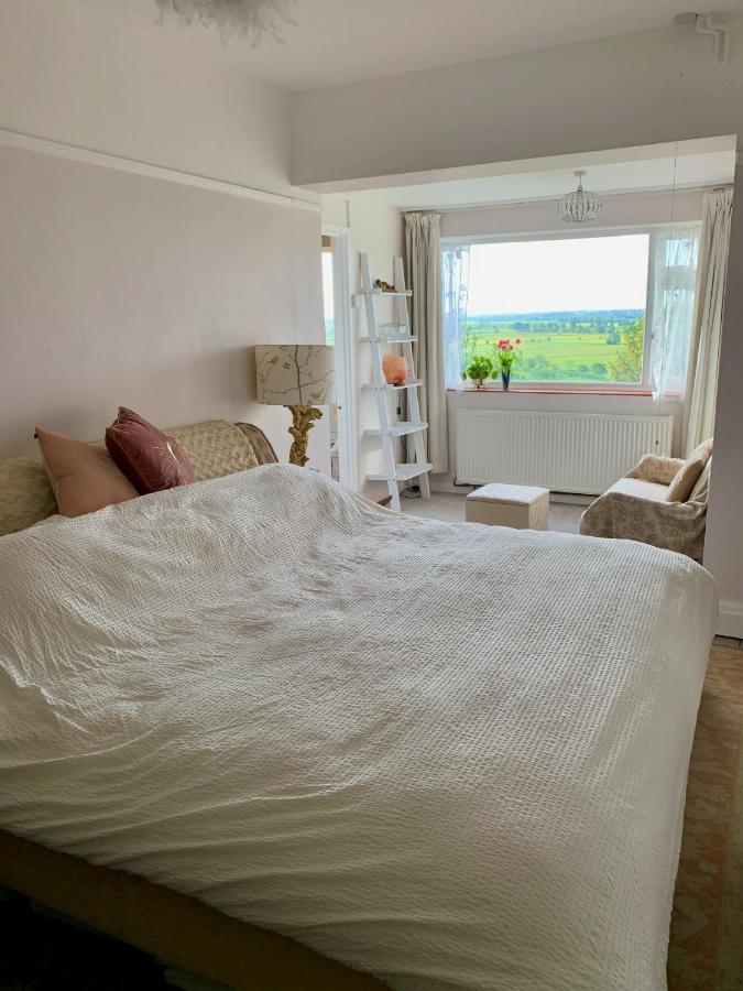 Appartement Magic Of Avalon à Glastonbury Extérieur photo